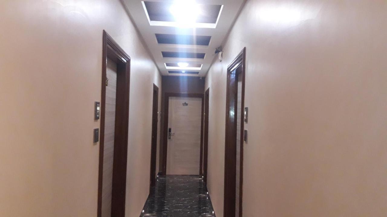 Готель Shine Hospitality Мумбаї Екстер'єр фото